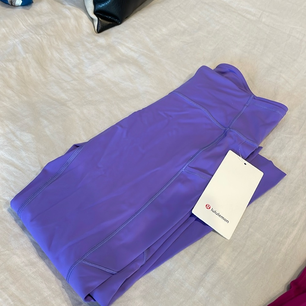 BNWT Lululemon Fast and Free Tight 25”
